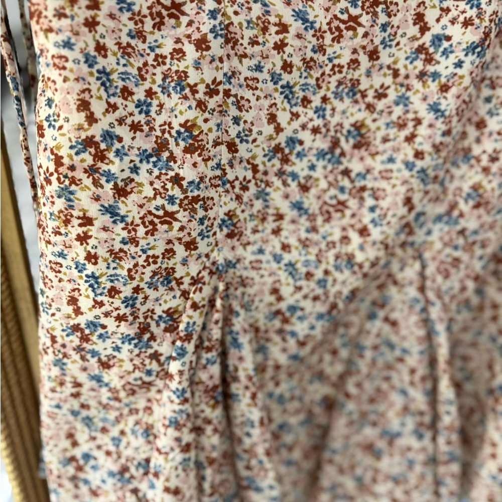 Princess Polly Cream floral Dress - Picture 6 of 11